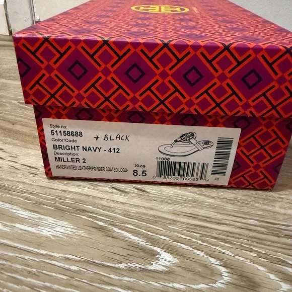 EUC Tory Burch Black Sandals with Box and Dust Bag - Picture 8 of 8